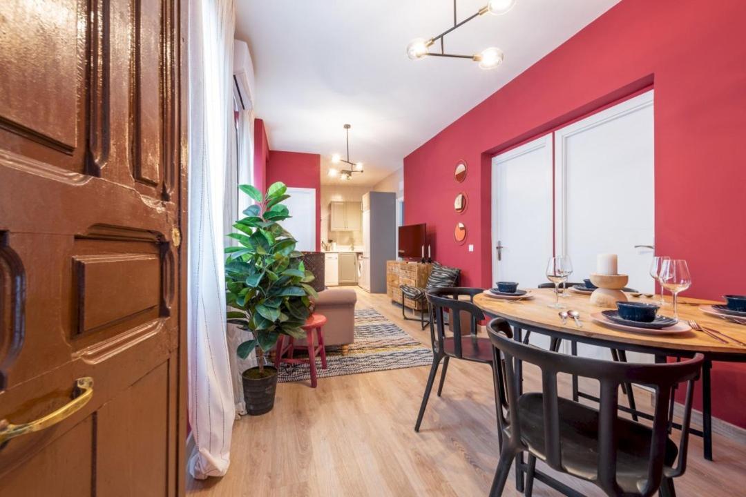 3 Bedrooms 1 Bathroom Furnished - Lavapies- Mintystay Madrid Bagian luar foto